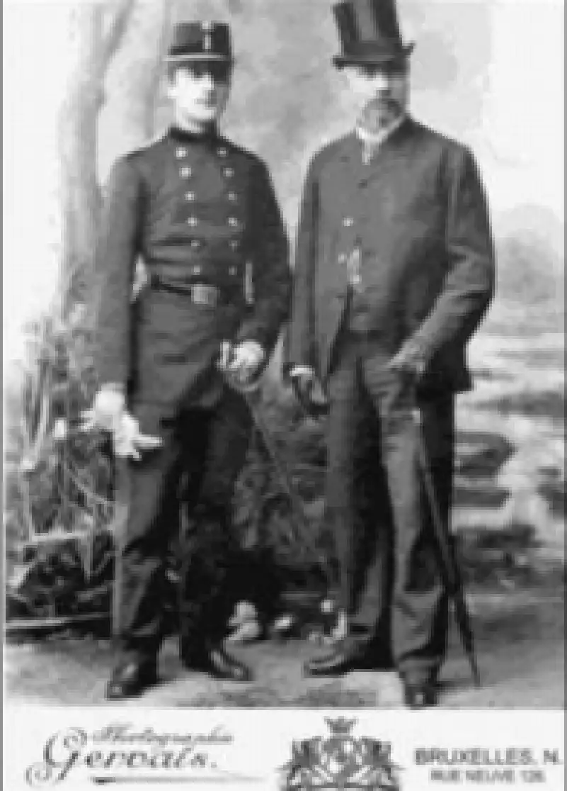 Στη Σχολή Ευελπίδων στο Βέλγιο Στη Σχολή Ευελπίδων στο Βέλγιο